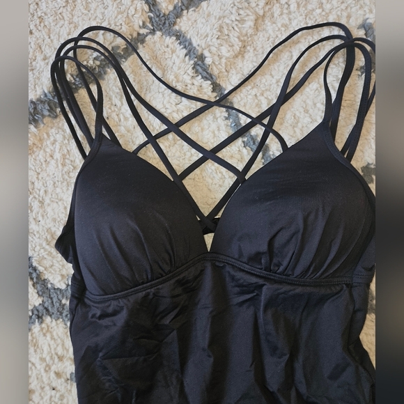 La Blanca one piece strappy bathing suit size 8 - Picture 2 of 5